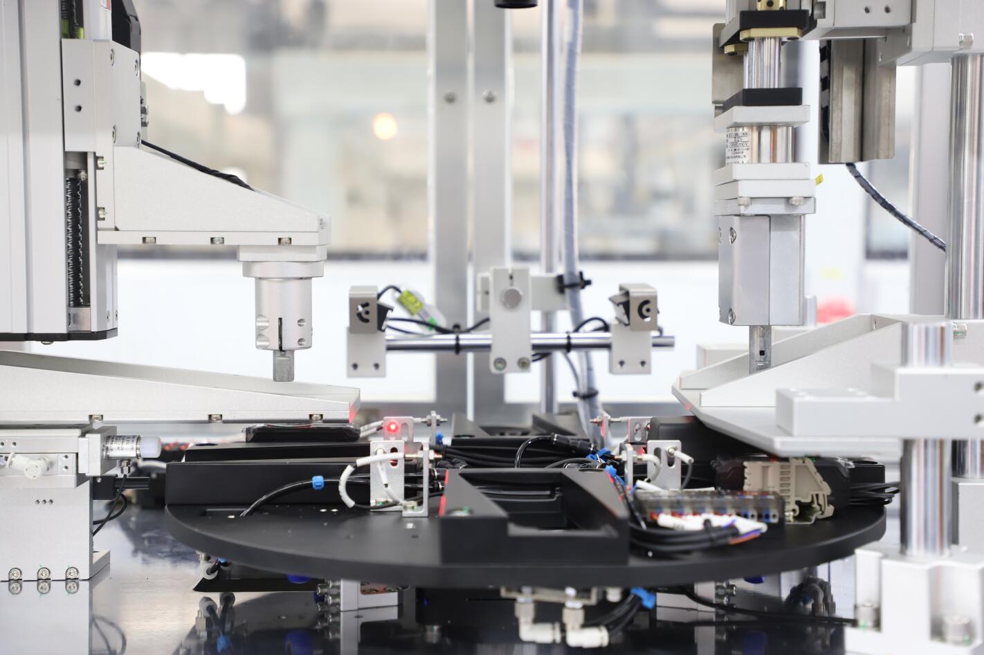 Key Features and Functions of the Industrial Robot Software