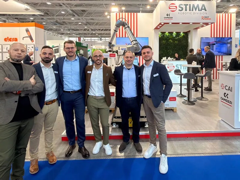 Robotphoenix Robots Showcase at MECSPE Bologna Exhibition