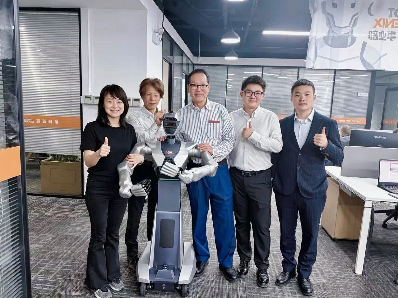 robotic machinery.jpg robotic machinery.jpg